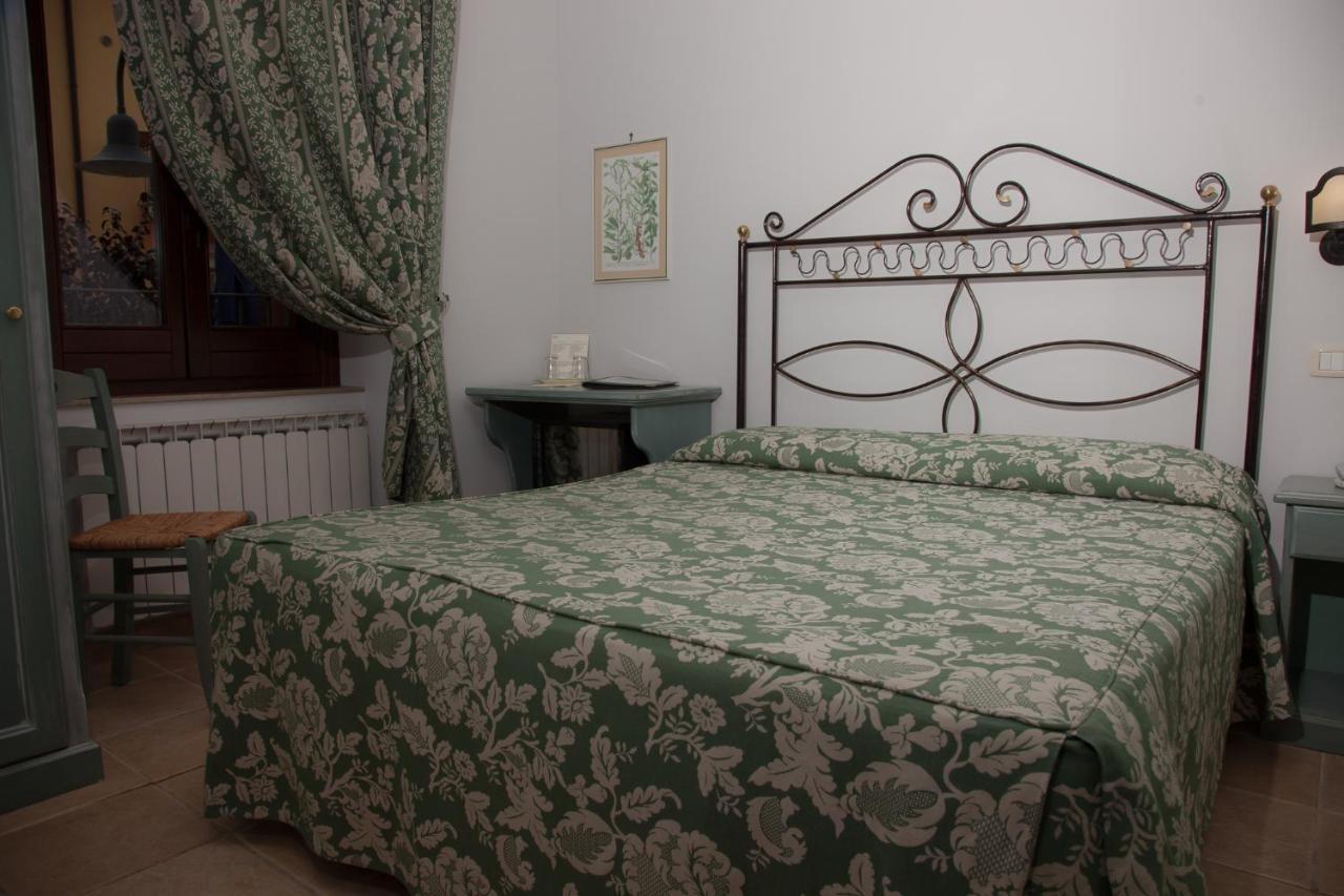 Hotel Il Tiglio (Adults Only) Castel Di Sangro Exterior foto