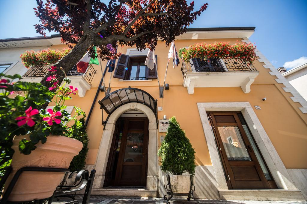 Hotel Il Tiglio (Adults Only) Castel Di Sangro Exterior foto