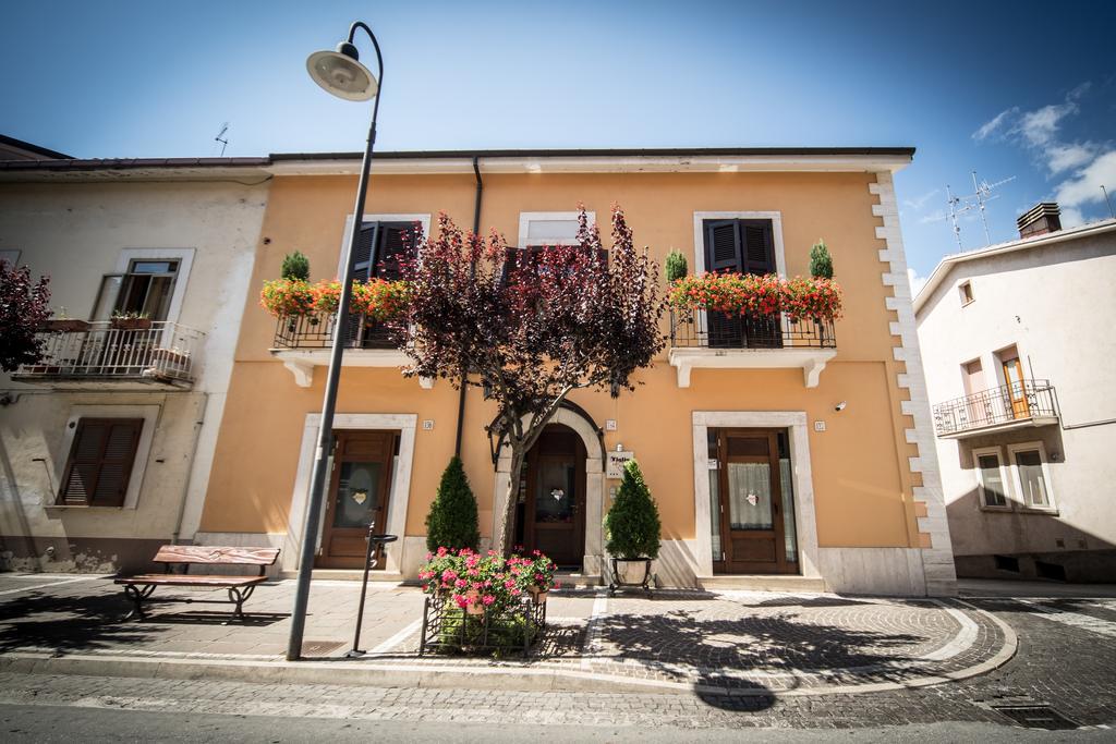 Hotel Il Tiglio (Adults Only) Castel Di Sangro Exterior foto