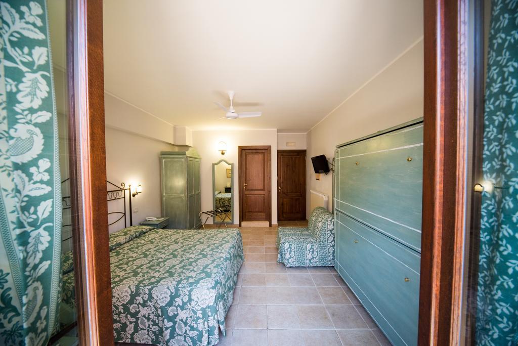 Hotel Il Tiglio (Adults Only) Castel Di Sangro Exterior foto